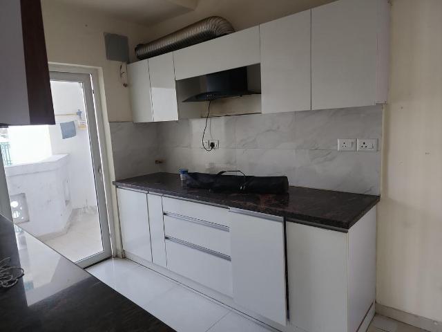 3 BHK Apartment in Sector 168 for rent Noida. The reference number is 19211828