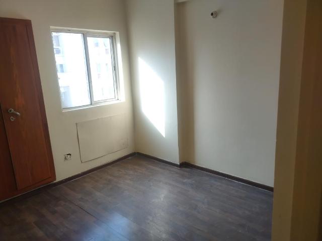 3 BHK Apartment in Sector 168 for rent Noida. The reference number is 19880293
