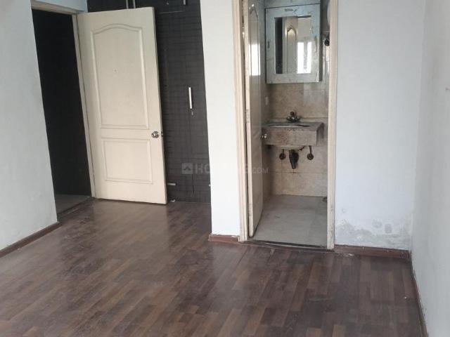 3 BHK Apartment in Sector 168 for rent Noida. The reference number is 20152165