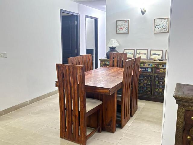 3 BHK Apartment in Sector 168 for rent Noida. The reference number is 20525248