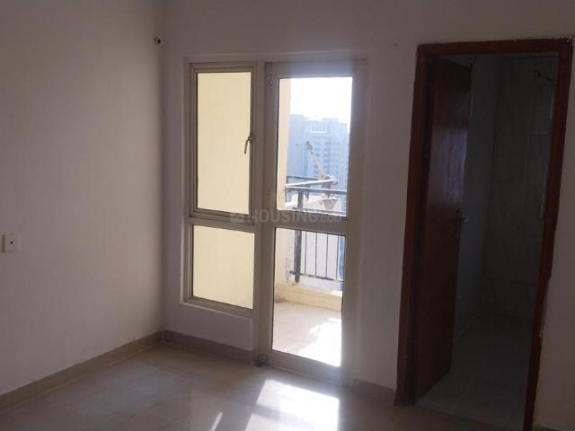 3 BHK Apartment in Sector 168 for resale Noida. The reference number is 19902658