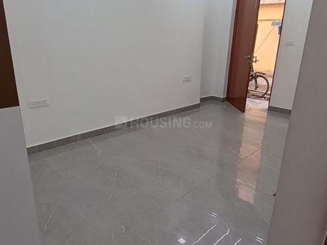 3 BHK Apartment in Sector 17 Dwarka for resale New Delhi. The reference number is 20531859