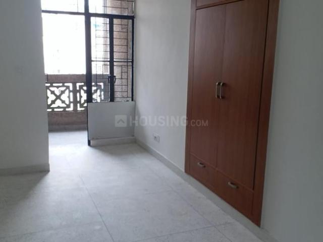 3 BHK Apartment in Sector 18 Dwarka for rent New Delhi. The reference number is 11925832