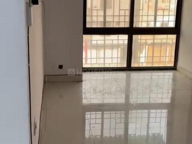 3 BHK Apartment in Sector 18 Dwarka for rent New Delhi. The reference number is 18035974