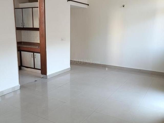 3 BHK Apartment in Sector 18 Dwarka for rent New Delhi. The reference number is 19989673