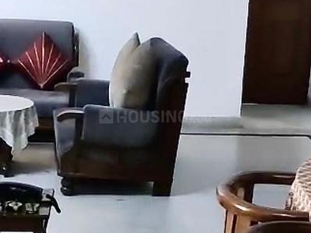 3 BHK Apartment in Sector 18 Dwarka for rent New Delhi. The reference number is 20493998