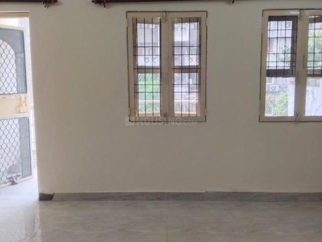 3 BHK Apartment in Sector 18 Dwarka for rent New Delhi. The reference number is 20502700
