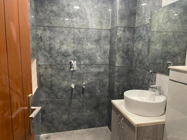 3 BHK Apartment in Sector 18 Dwarka for rent New Delhi. The reference number is 20761095