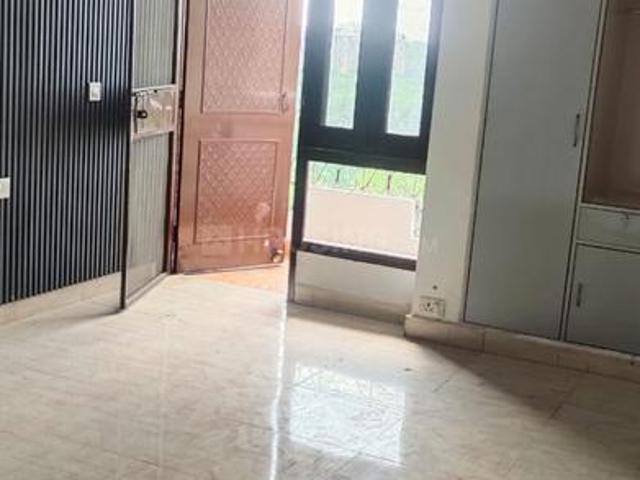 3 BHK Apartment in Sector 18 Dwarka for rent New Delhi. The reference number is 20794790