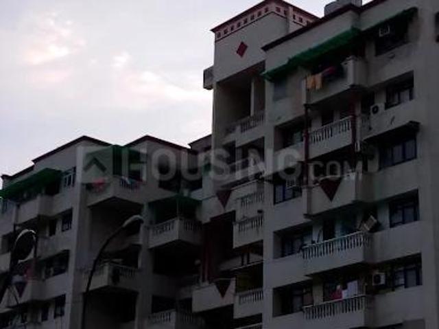 3 BHK Apartment in Sector 18 Dwarka for rent New Delhi. The reference number is 20220658