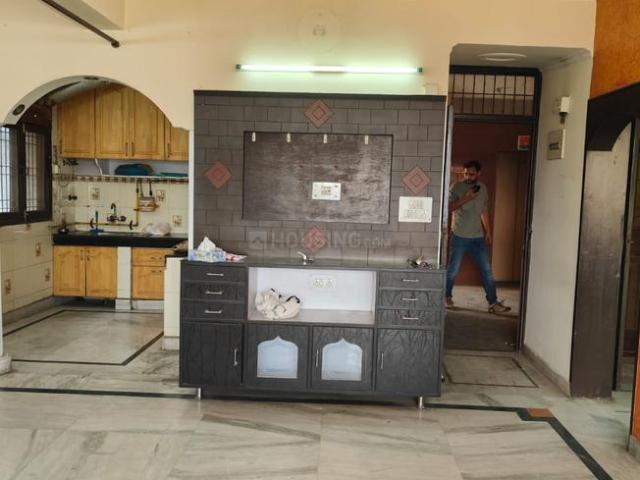 3 BHK Apartment in Sector 18 Dwarka for rent New Delhi. The reference number is 20302530