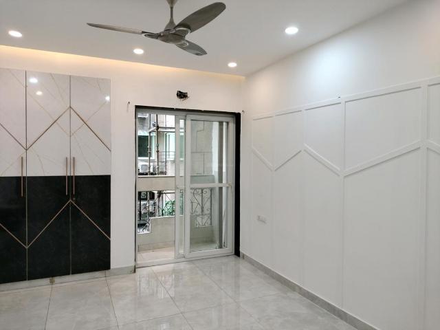 3 BHK Apartment in Sector 18 Dwarka for resale New Delhi. The reference number is 15404093
