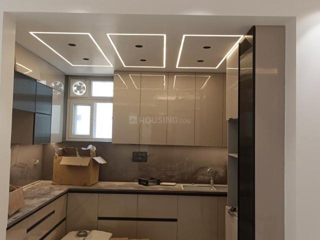 3 BHK Apartment in Sector 18 Dwarka for resale New Delhi. The reference number is 19303765