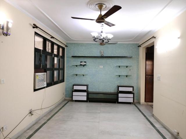 3 BHK Apartment in Sector 18 Dwarka for resale New Delhi. The reference number is 20413719
