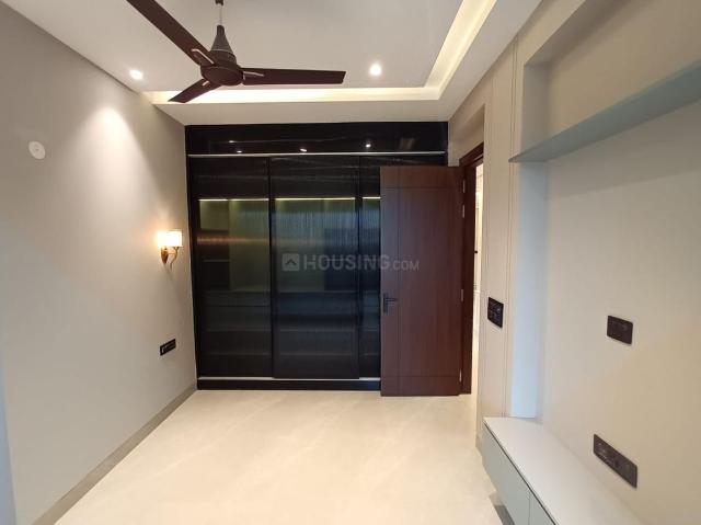 3 BHK Apartment in Sector 18 Dwarka for resale Kakrola. The reference number is 17575497