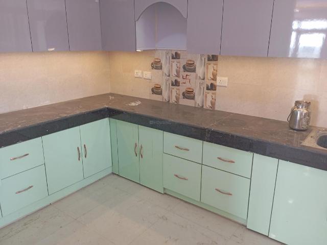 3 BHK Apartment in Sector 19 Dwarka for rent New Delhi. The reference number is 17544168