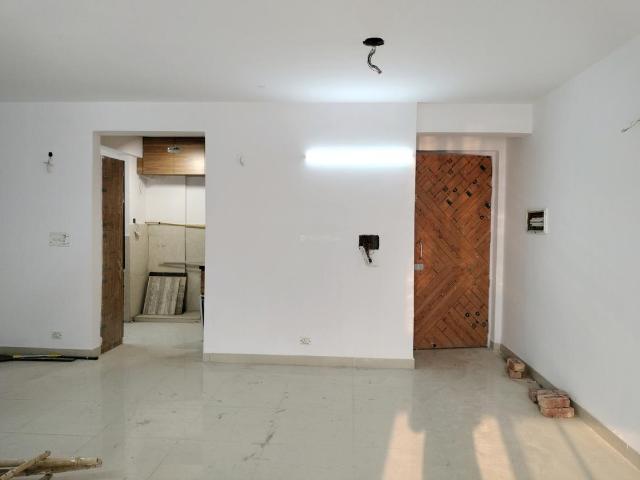 3 BHK Apartment in Sector 19 Dwarka for rent New Delhi. The reference number is 18418775