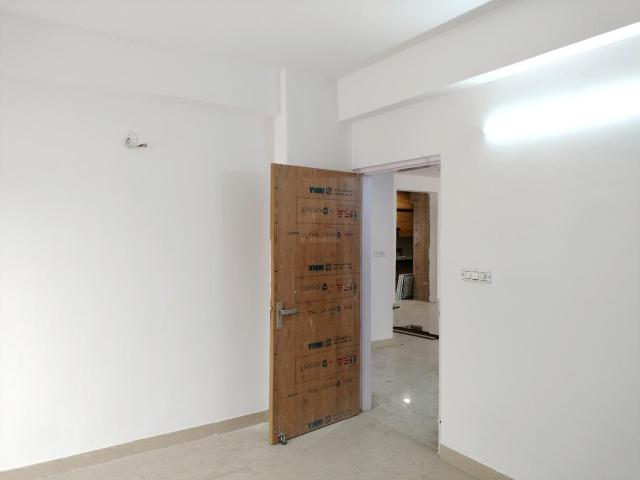3 BHK Apartment in Sector 19 Dwarka for rent New Delhi. The reference number is 18454681