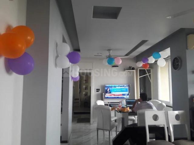 3 BHK Apartment in Sector 19 Dwarka for rent New Delhi. The reference number is 18303612