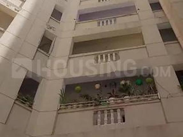3 BHK Apartment in Sector 19 Dwarka for rent New Delhi. The reference number is 18336179