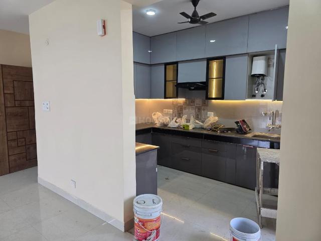 3 BHK Apartment in Sector 19 Dwarka for rent New Delhi. The reference number is 19463483