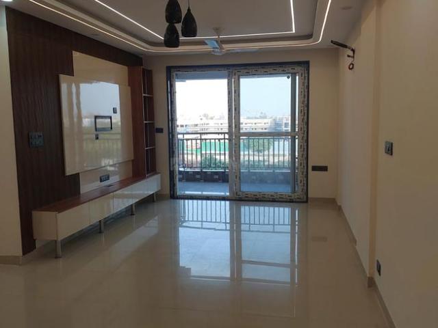 3 BHK Apartment in Sector 19 Dwarka for rent New Delhi. The reference number is 19799644