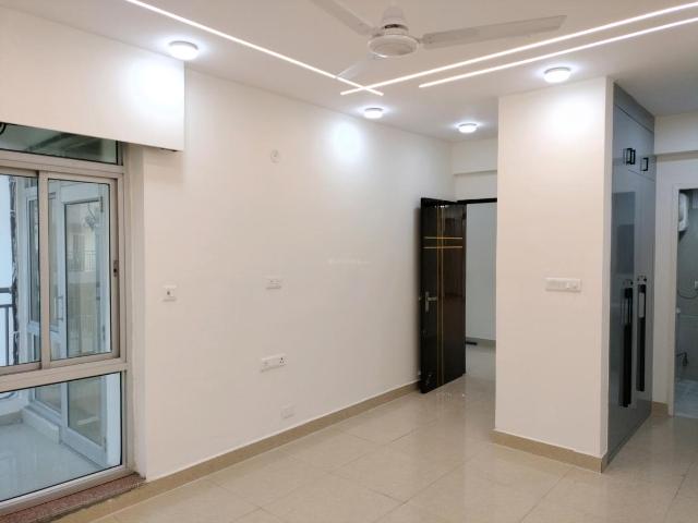 3 BHK Apartment in Sector 19 Dwarka for rent New Delhi. The reference number is 19038218
