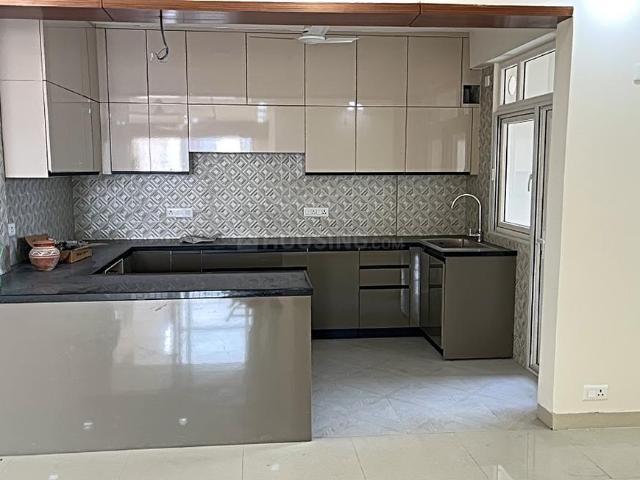 3 BHK Apartment in Sector 19 Dwarka for rent New Delhi. The reference number is 19328175