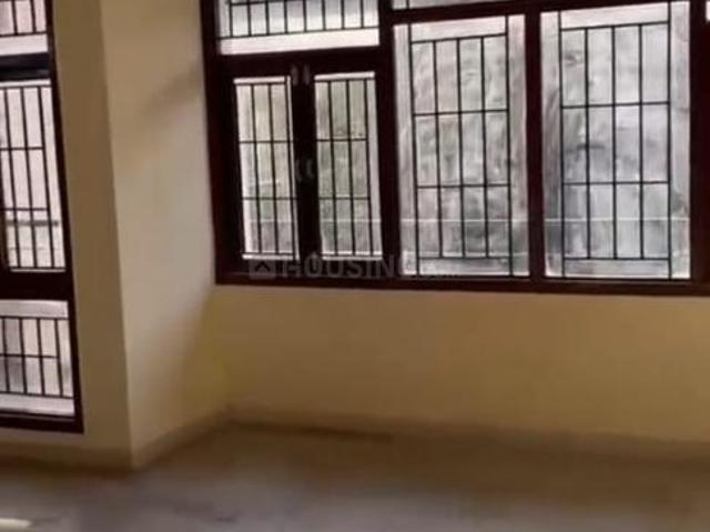 3 BHK Apartment in Sector 19 Dwarka for rent New Delhi. The reference number is 20471183