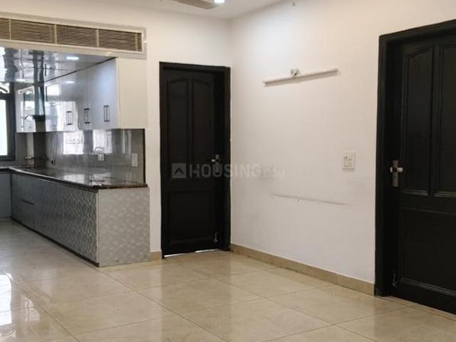 3 BHK Apartment in Sector 19 Dwarka for rent New Delhi. The reference number is 20660339