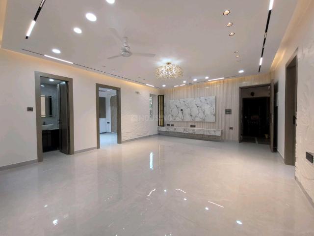 3 BHK Apartment in Sector 19 Dwarka for rent New Delhi. The reference number is 20668500