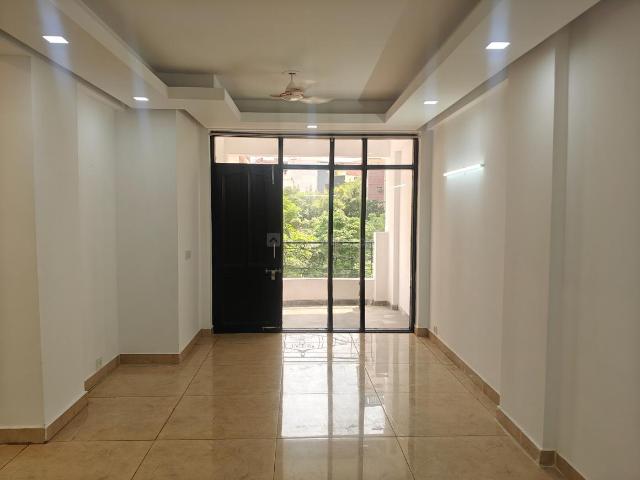 3 BHK Apartment in Sector 19 Dwarka for rent New Delhi. The reference number is 20768717