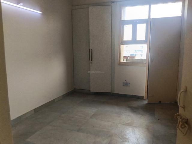3 BHK Apartment in Sector 19 Dwarka for rent New Delhi. The reference number is 20901332