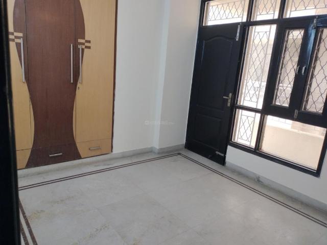 3 BHK Apartment in Sector 19 Dwarka for rent New Delhi. The reference number is 20136361
