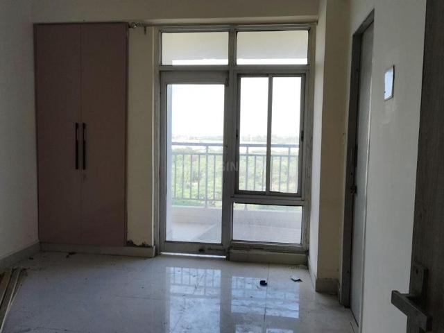 3 BHK Apartment in Sector 19 Dwarka for rent New Delhi. The reference number is 20236470