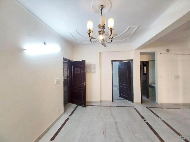 3 BHK Apartment in Sector 19 Dwarka for rent New Delhi. The reference number is 20365860
