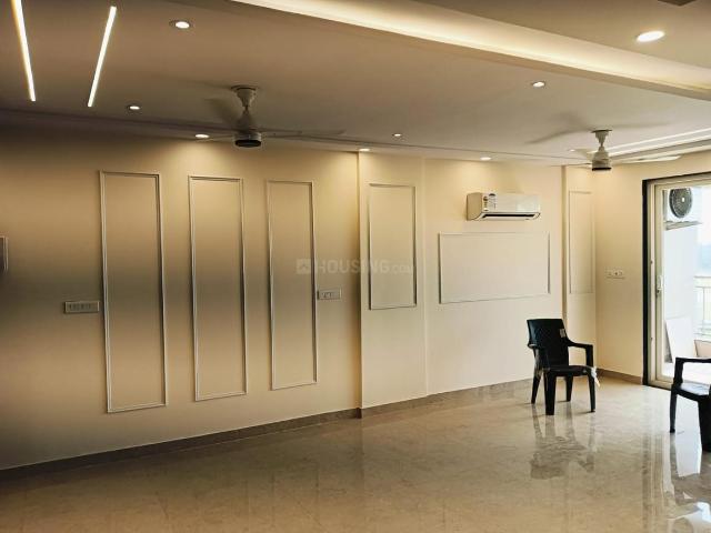 3 BHK Apartment in Sector 19 Dwarka for rent New Delhi. The reference number is 20373623