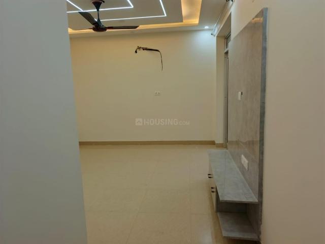 3 BHK Apartment in Sector 19 Dwarka for rent New Delhi. The reference number is 20384812
