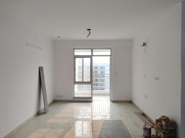 3 BHK Apartment in Sector 19 Dwarka for resale New Delhi. The reference number is 19312180
