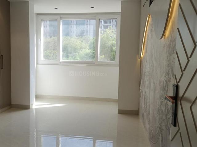 3 BHK Apartment in Sector 19 Dwarka for resale New Delhi. The reference number is 19836518