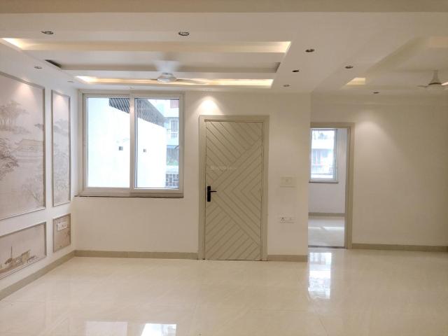 3 BHK Apartment in Sector 19 Dwarka for resale New Delhi. The reference number is 20255433