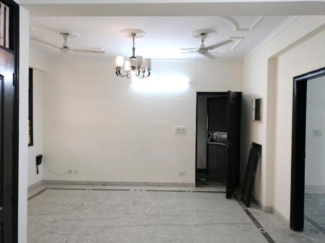 3 BHK Apartment in Sector 19 Dwarka for resale New Delhi. The reference number is 20468902
