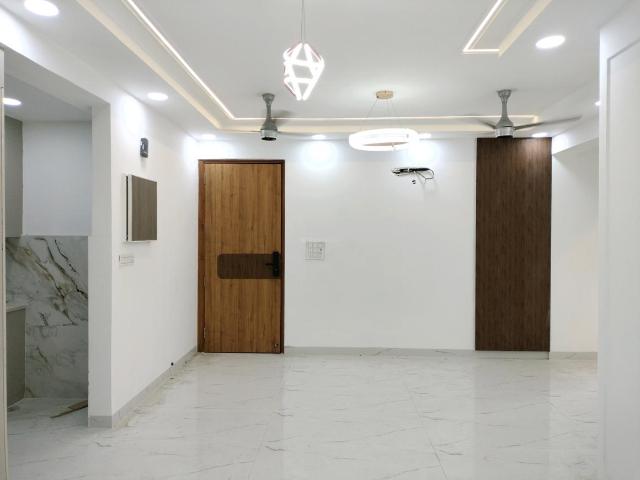 3 BHK Apartment in Sector 19 Dwarka for resale New Delhi. The reference number is 20428197