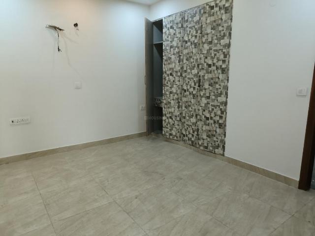 3 BHK Apartment in Sector 19 Dwarka for resale New Delhi. The reference number is 20574951