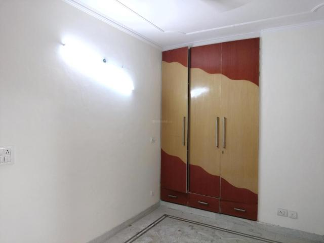 3 BHK Apartment in Sector 19 Dwarka for resale New Delhi. The reference number is 20674234