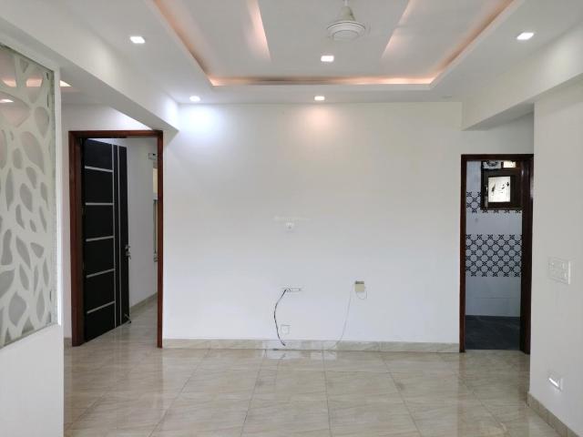 3 BHK Apartment in Sector 19 Dwarka for resale New Delhi. The reference number is 20606136