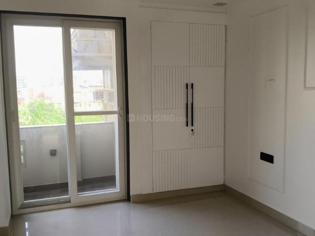 3 BHK Apartment in Sector 19 Dwarka for resale New Delhi. The reference number is 20783154