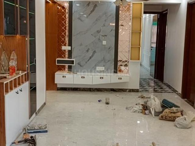3 BHK Apartment in Sector 19 Dwarka for resale New Delhi. The reference number is 20933156