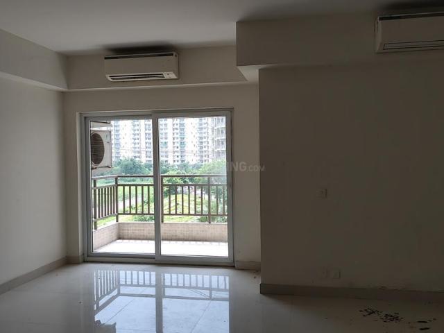 3 BHK Apartment in Sector 102 for rent Gurgaon. The reference number is 17835126