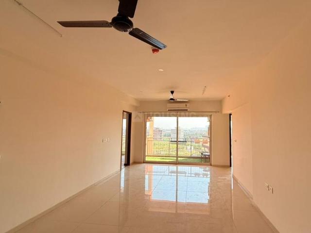 3 BHK Apartment in Sector 102 for rent Gurgaon. The reference number is 19584875